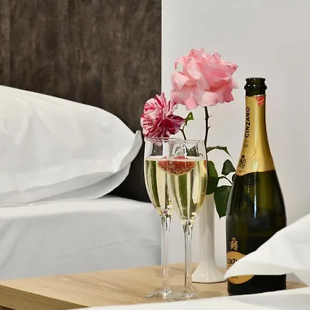 Elite Hotell 4*