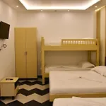 Hotel Elite Golem (Tirana)