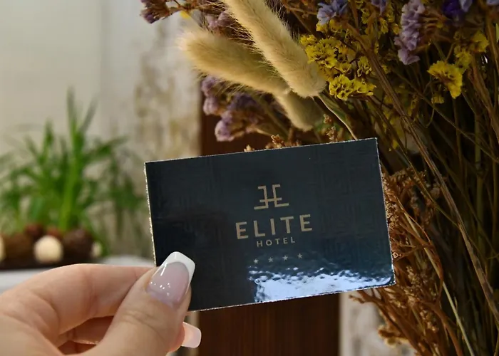 Elite 4*